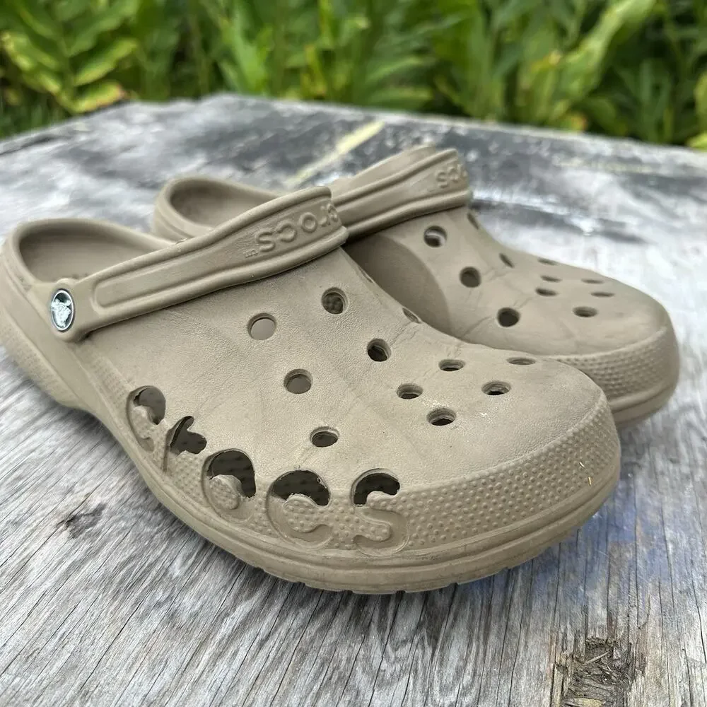Crocs Classic Clog Tan Women’s Slip-On Men’s 10 Women’s 12 Sandal Heel Strap 520